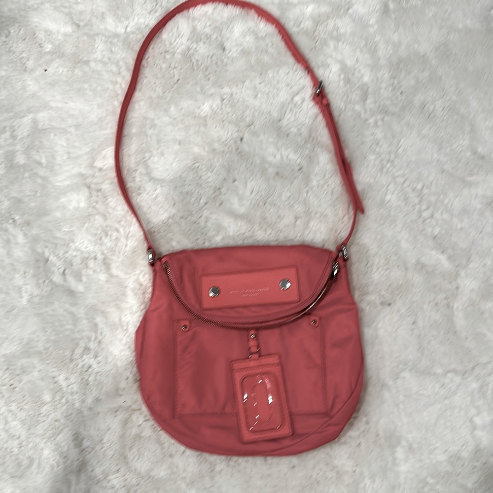 Marc Jacob’s cross body nylon perfect hardly used